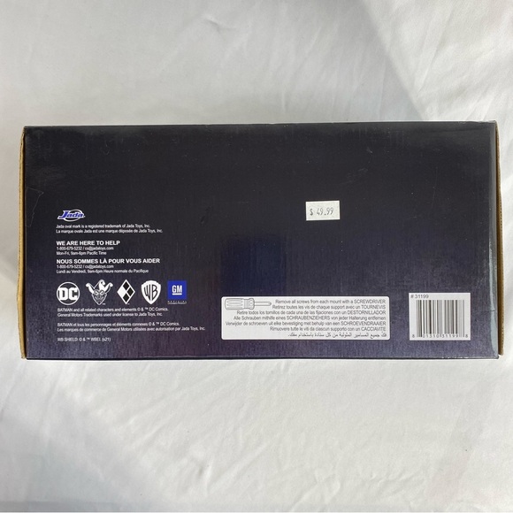 Jada The Joker & 2009 Chevy Corvette Stingray Die-cast Collectables - Picture 4 of 9